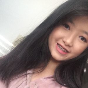 Meet your Posher, Deandra